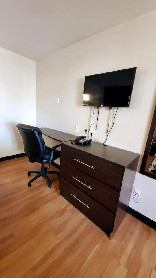 Sacramento Inn & Suites North Highlands Dış mekan fotoğraf