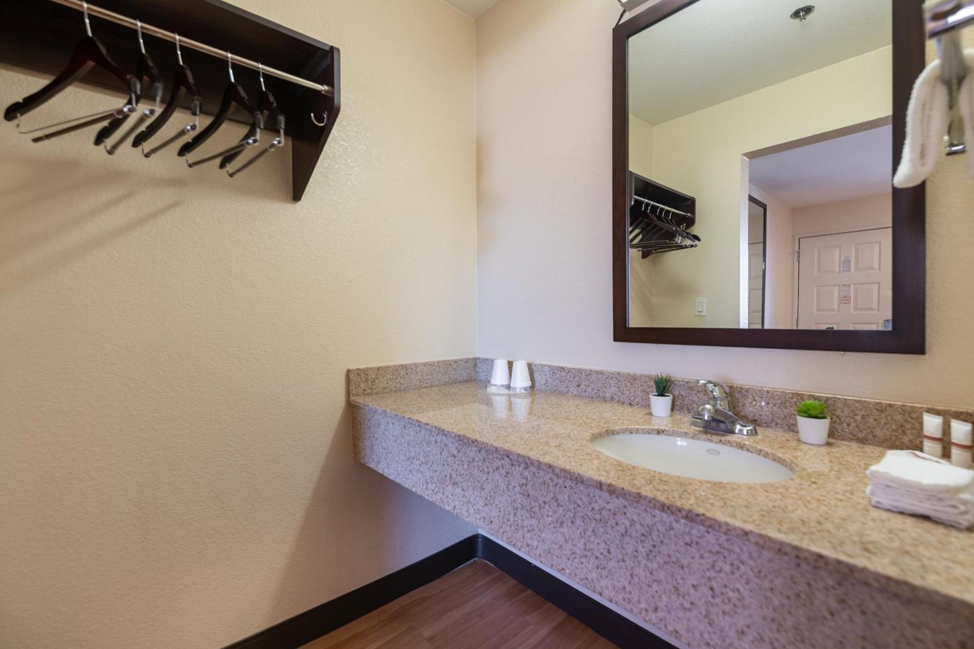 Sacramento Inn & Suites North Highlands Dış mekan fotoğraf